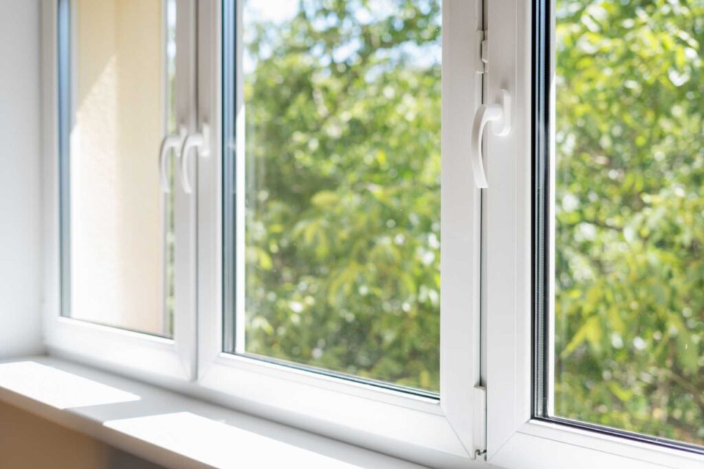 Replacing your windows with Vinyl Windows